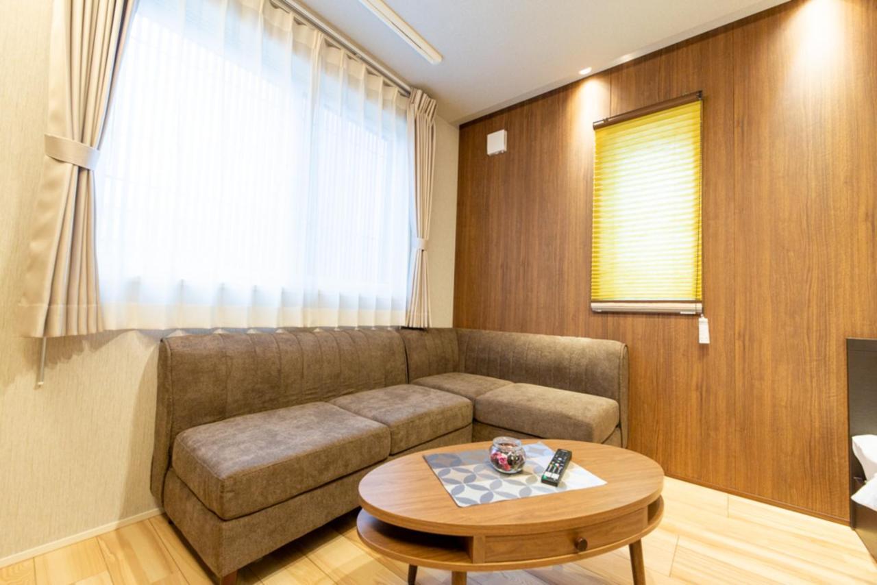 Grand Base Hiroshima Hikarimachi Aparthotel Bagian luar foto