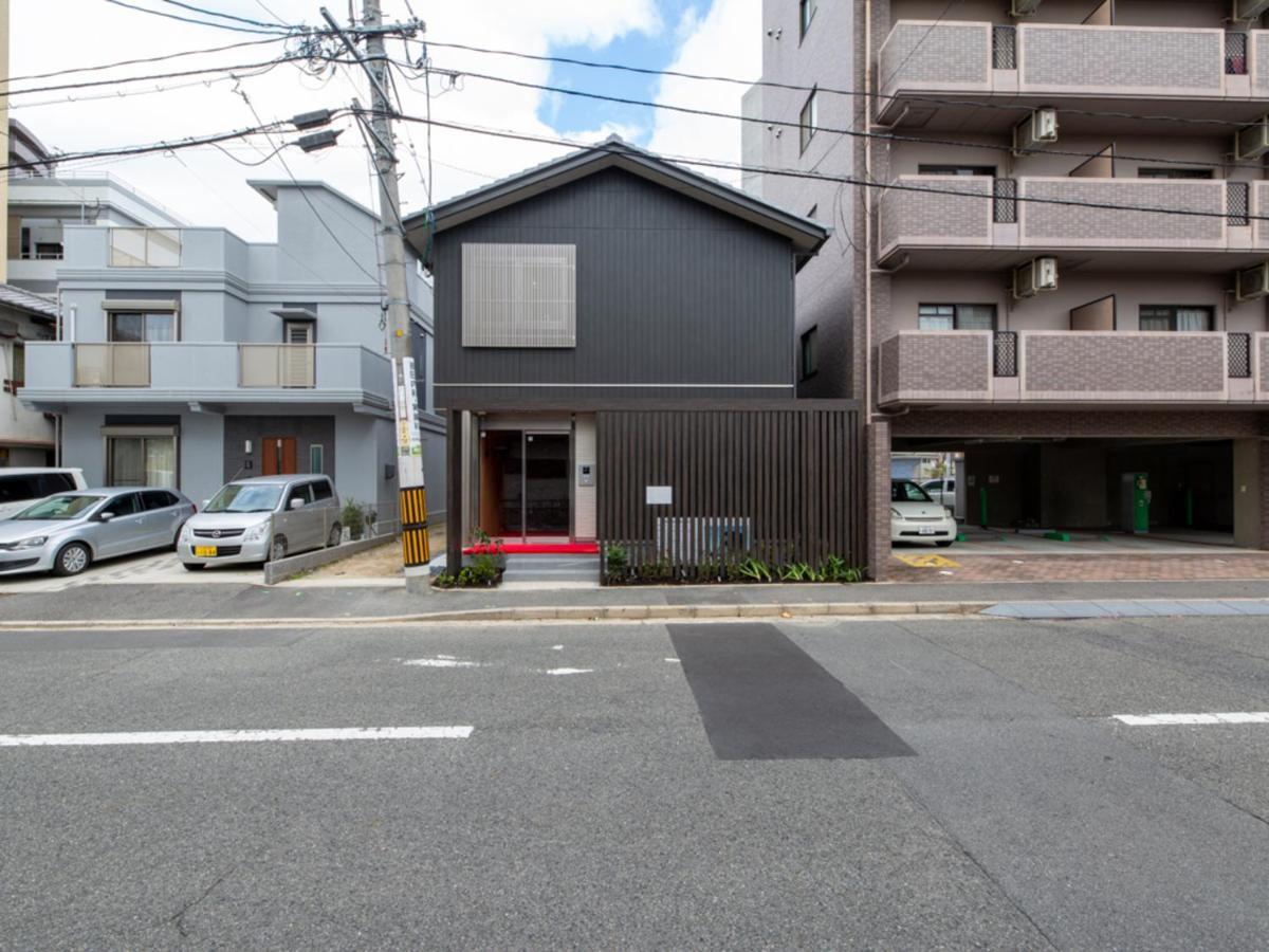 Grand Base Hiroshima Hikarimachi Aparthotel Bagian luar foto